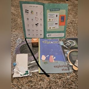 Kiwi Crate- Exploring Stars